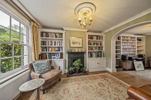 Sitting Room- click for photo gallery